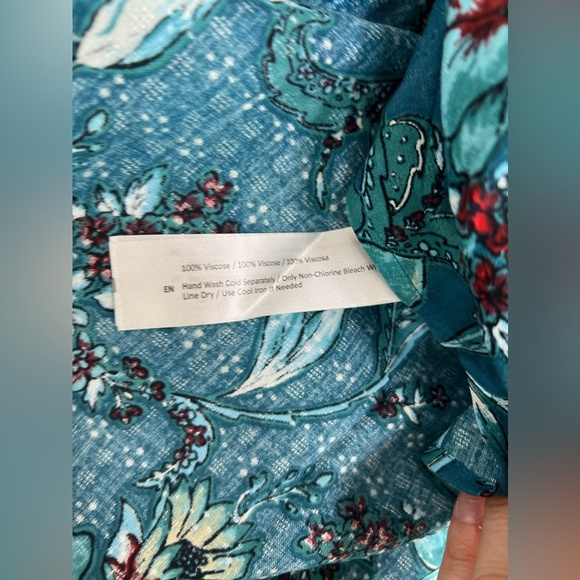 NWT Band Of the Free CELENE TEAL FLORAL LAYERED MIDI SKIRT Size Medium - Picture 10 of 13